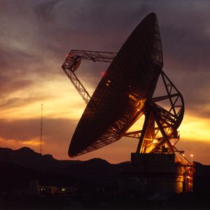 Goldstone_DSN_antenna